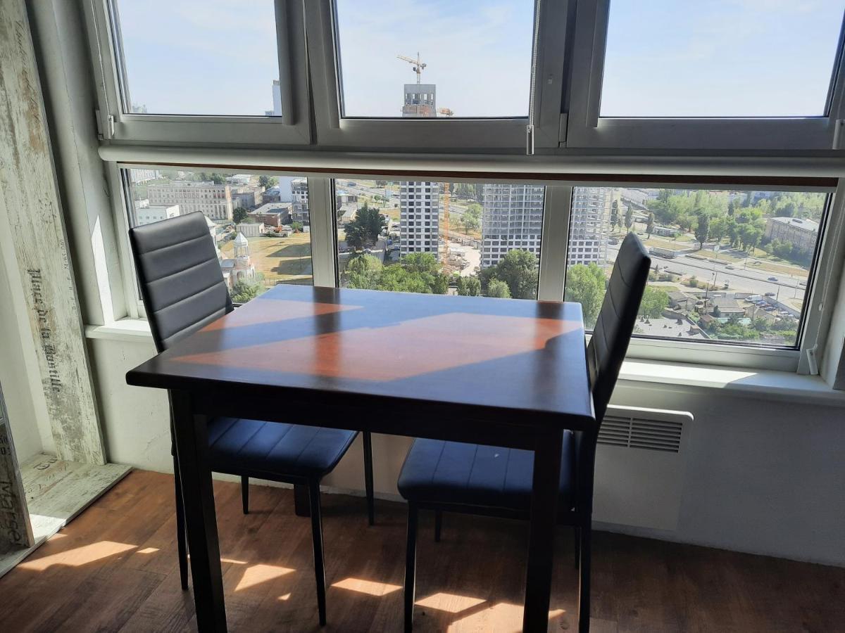 Sky Apartment Virmenska Kiev Dış mekan fotoğraf