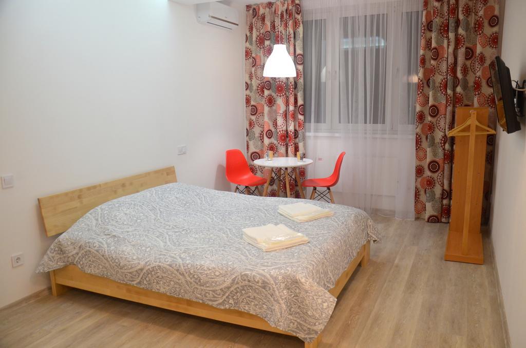 Sky Apartment Virmenska Kiev Dış mekan fotoğraf